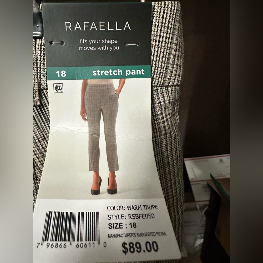 Rafaella Women's Millenium High Pull On Stretch Pant - Picture 4 of 5